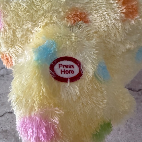 Hallmark Mama Hen Lays Eggs Sings Squawks Rare Tested Easter Animated - Video - Picture 8 of 14